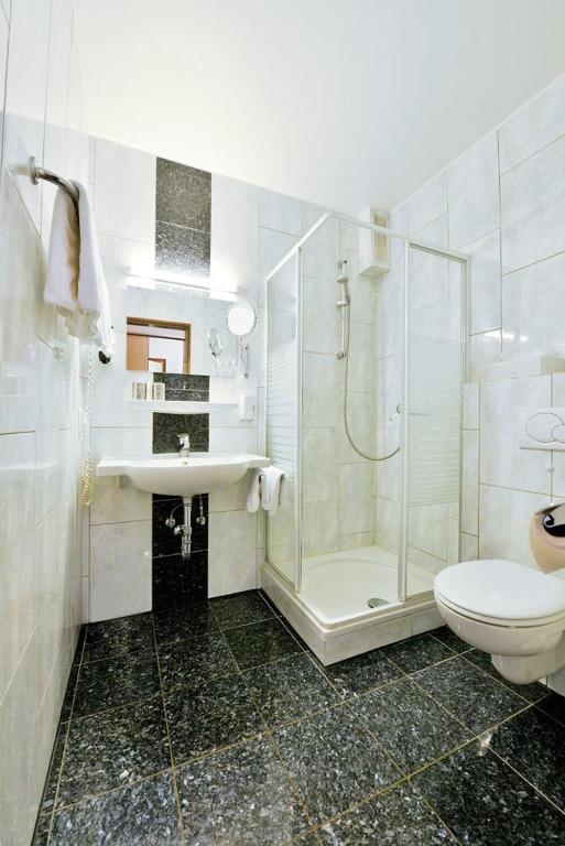 Hotel Gasthof Roessle Роттенбург Номер фото